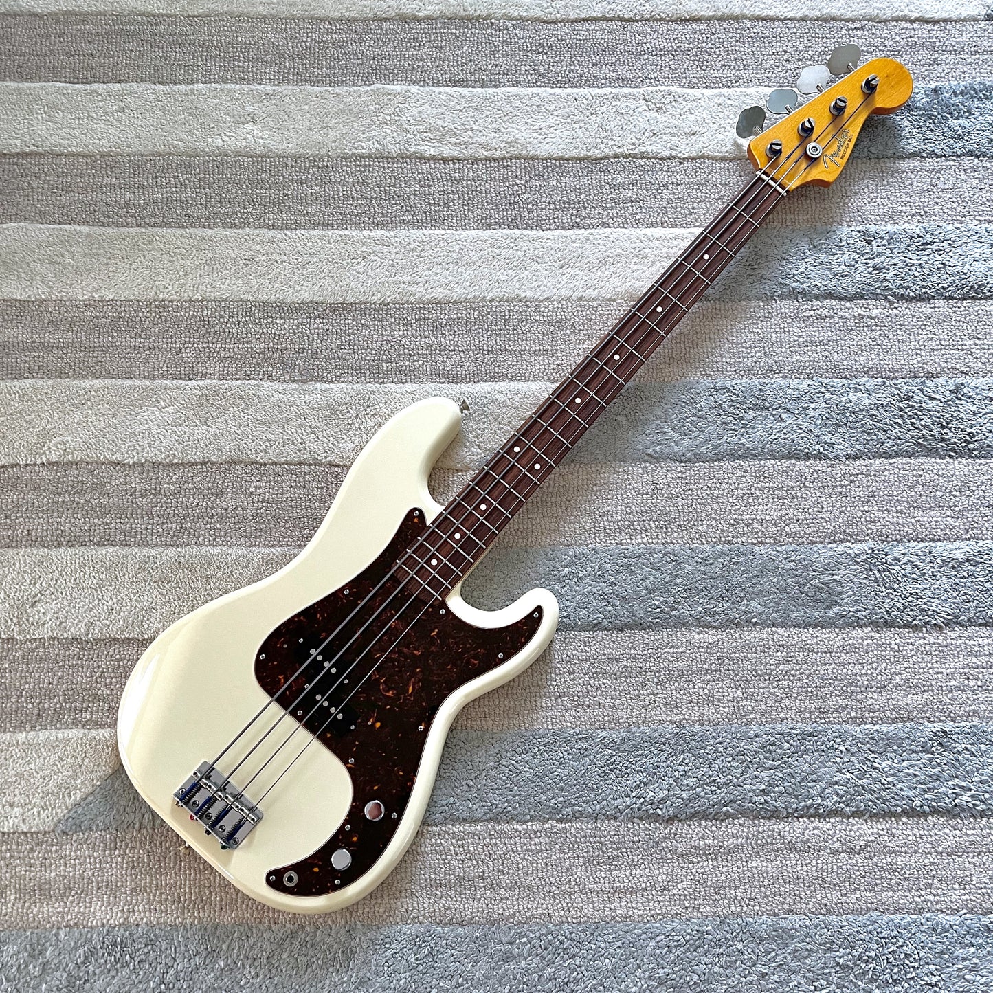 2008 Fender Japan PB62 MIJ '62 Reissue Precision Bass in Vintage White