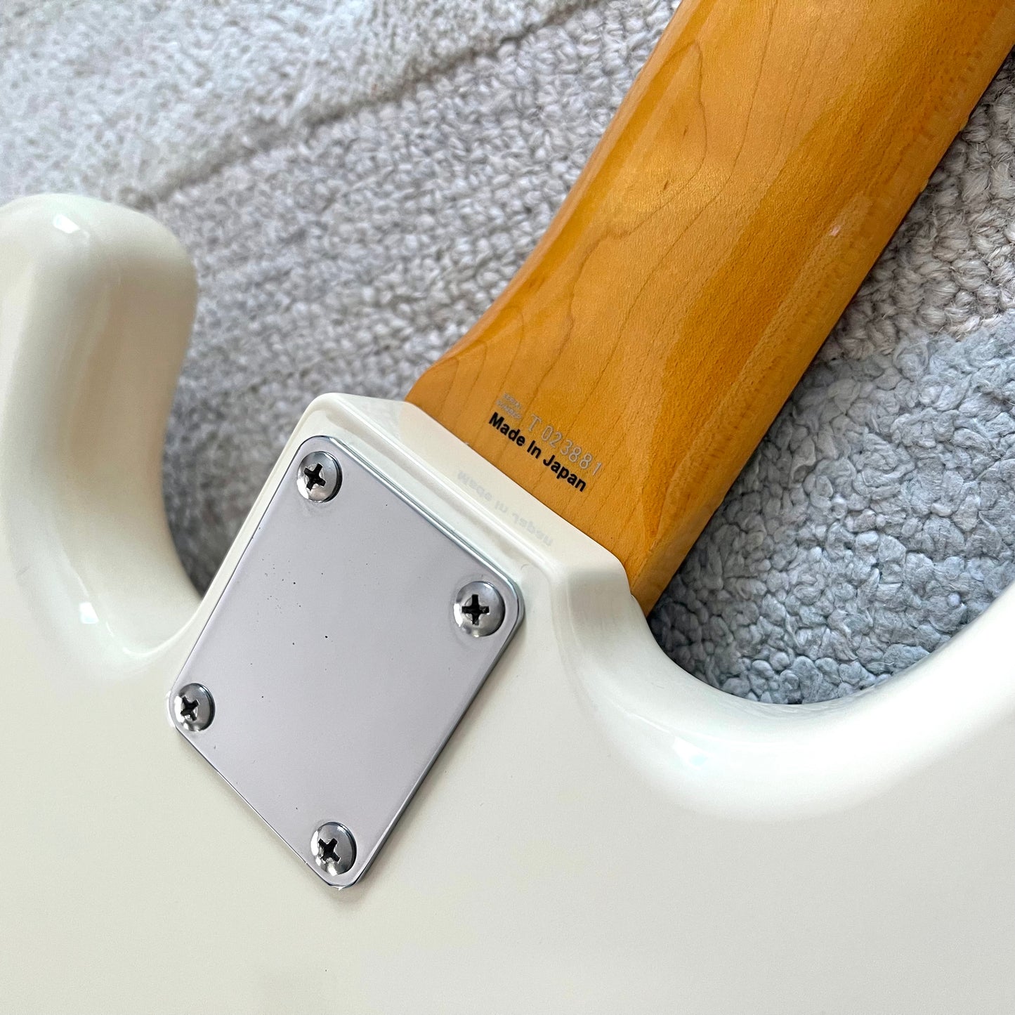 2008 Fender Japan PB62 MIJ '62 Reissue Precision Bass in Vintage White