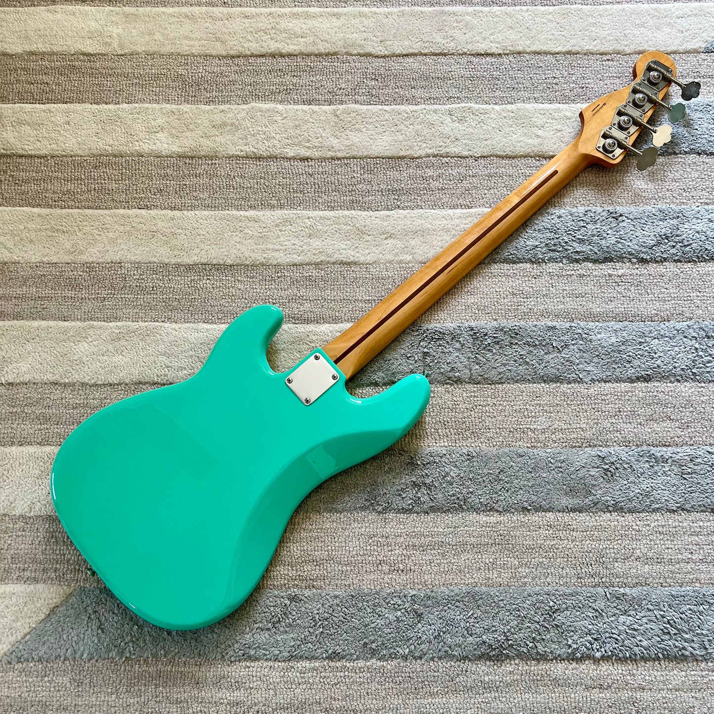 2020 Fender Vintera '50s Precision Bass in Sea Foam Green