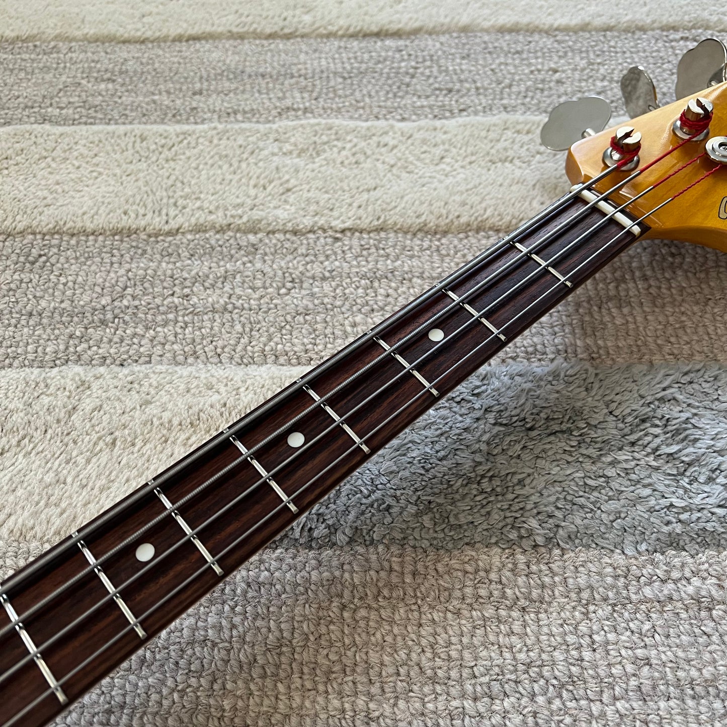1999-2002 Fender Japan MB98-85CO MIJ '69 Reissue Mustang Bass in Ocean Turquoise Metallic